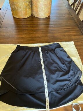 lululemon athletica Black High-Low Active Skort